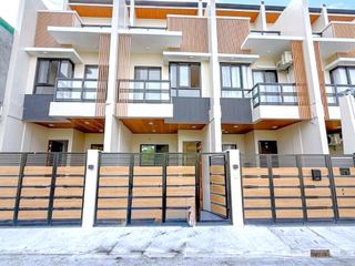 PRE-SELLING BEAUTIFUL MODERN 3 STOREY HOUSE FOR SALE IN DOÑA JOSEFA