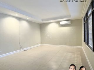 Urdaneta Village House for Sale! Makati City