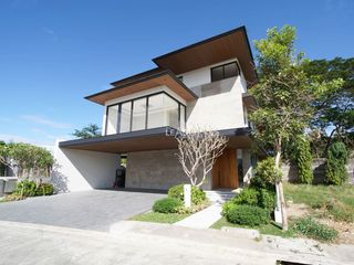 Brand new Alabang West house for Sale 4 bedroom house Las Piñas house for sale near The Enclave Ayala Southvale Ayala Alabang Hills Hillsborough Villa