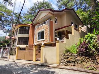 Preowned 3 Storey House and Lot with 4 Bedrooms For Sale Located in Camp 7 Baguio City-JV2