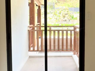 Bakakeng Central, Baguio City RFO Modern 2BR Inner Condo w/ Balcony + 24/7 Security near SM Supermarket || DCP