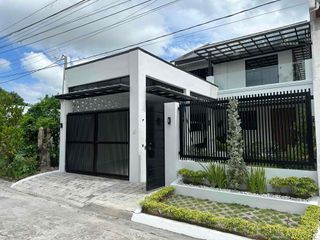 High Ceiling 3 Bedroom Home in San Fernando Pampanga near SM Telabastagan
