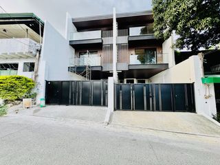 6 Bedroom Brand New Modern Duplex House and Lot for Sale in Kapitolyo Pasig City