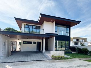 Elegant Brand New House and Lot for Sale in Treveia Nuvali, Laguna