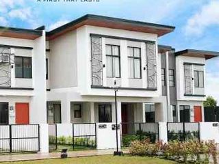 House and Lot /Pag-ibig and Bank financing