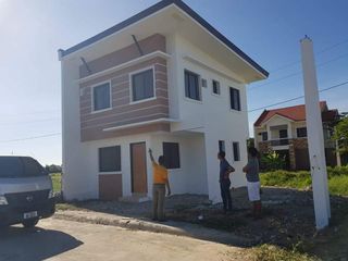 City of Malolos Bulacan House and Lot For Sale Inside Subdivision Preselling 2 Storey w/ 3 Bedrooms-JV2