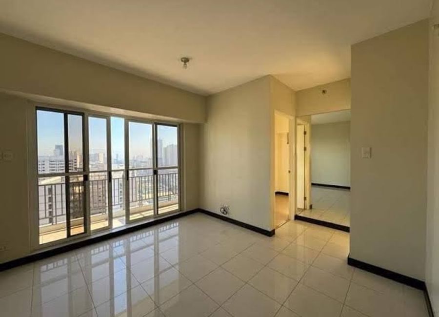 PASALO SALE! SHERIDAN NORTH TOWER - 3BR CORNER UNIT