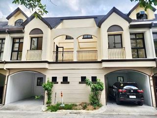 5️⃣% DP to Move in Exclusive Townhouse for sale at Golf Hill Terraces, Quezon City! ⛳🌿