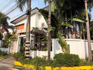 4 BEDROOMS FULLY FURNISHED WITH POOL! HOUSE FOR RENT!