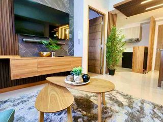 Fully Furnished 1 Bedroom Unit w/ Parking in Taft East Gate Condominium | Taxes all included to the Price