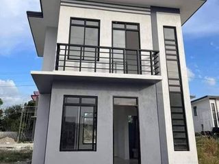 FOR SALE! RFO 2-Storey Single Detached  House and Lot in Felisa Road Brgy Mansilingan Bacolod City-AP