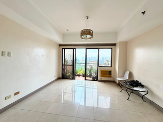3BR with Parking  Condo Unit FOR LEASE at Valencia Hills, Tower D,  Quezon City