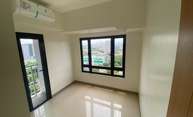 For Sale 2 Bedroom 45.56 sqm End Unit with balcony in Glam Residences, South Triangle, Quezon City