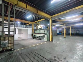 FOR LEASE | 2-Storey Warehouse in Bagong Barrio, West Caloocan City