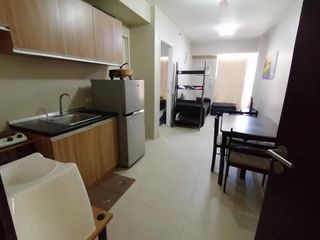 FULLY FURNISHED STUDIO UNIT FOR RENT IN PARANAQUE - NEAR AIRPORT, LRT AND SM SUCAT
