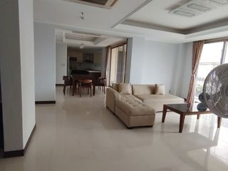 For Rent: 4 Bedroom Condo with 239 sqm Floor Area at Clark Freeport Zone, Pampanga