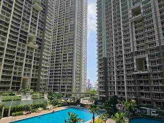 RUSH PASALO SALE for a friend "Allegra Garden Place" (Need for her Mom's Medical Bills)