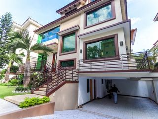 196 sqm 5 BR House and Lot for Sale in McKinley Hill Drive, Taguig City Nearby Bonifacio Global City (BGC), McKinley West, Forbes Park & Newport City