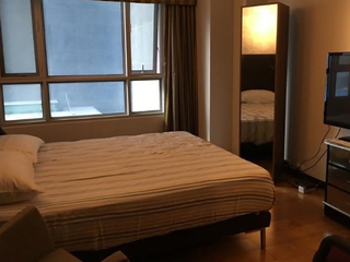 For Rent 2BR Fully Furnished Condo in One Serendra, East