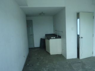 Berkeley Residences, 30.96sqm, 1 Bedroom, 1 T&Bath, Balcony, For Sale in Quezon City