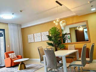 Exquisite 60sqm 1BR with Balcony & Ayala Views at The Alcoves For Rent— Prime Cebu Business Park Location