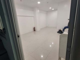 Commercial Unit for Sale in Stanford, Baguio City!