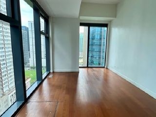 For Sale 3 Bedroom Corner Unit with Parking in Grand Hyatt Residences in BGC | ₱65M | 133 sq.m. |