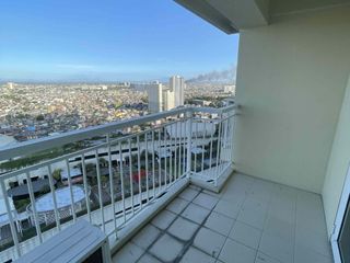 Studio Condo for Sale in Two Serendra BGC – Prime Semi-Furnished The Aston Unit