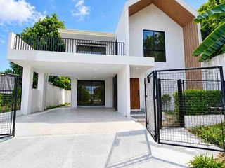 3 Bedrooms House for Rent in Dumaguete City