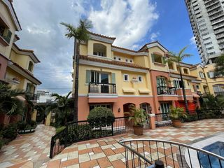 Townhouse for Lease in Doming Street, San Juan City at Pasadena Villas