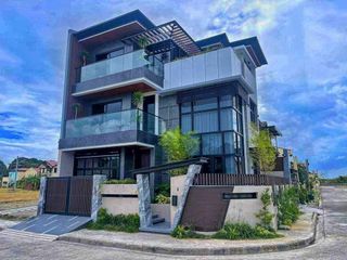 3 Bedroom House and Lot for Sale Grand Meadows in Cavite