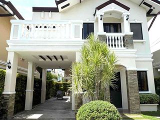 Fully Furnished House by the Sea in a safe and quiet subdivision