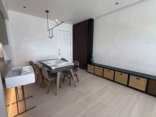 Sophisticated Effortless Condo with a Modern Minimalist Comfort