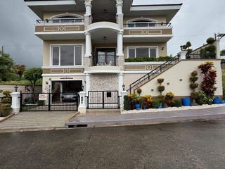 Fully Furnished 6BR House and Lot in Splendido Taal Golf Estate, Tagaytay