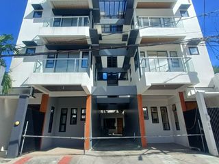 For Sale Townhouse near Cityhall of Paranaque w/3 Bedrooms Ready for Occupancy - JB