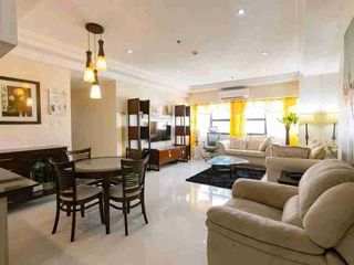 ❗❗FOR SALE❗❗
3 Bedroom Unit with Parking in Avalon Condominium❗‼
📍Avalon Condominium, Cebu Business Park