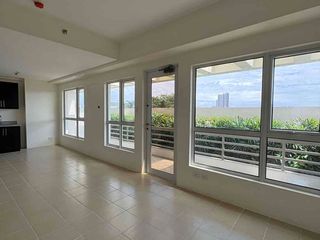 Covent Garden Rent to Own Ready for Occupancy Condo Bi-Level Walking distance to PUP and 3 minutes away to LRT 2 V. Mapa Station and SM Santa Mesa 𝑵𝒆𝒂𝒓: Ortigas Central Business District (CBD), Greenhills Shopping Center, Divisoria, Araneta City, Central College of the Philippines