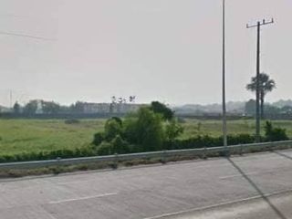 2.4 hectares commercial lot for sale along NLEX