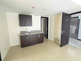 Mango Tree Residences Rent to Own Condo Ready for Occupancy 𝑵𝒆𝒂𝒓: Robinsons Magnolia, Araneta City, Greenhills Shopping Center, Ortigas Central Business District (CBD) 3 minutes away to LRT 2 J. Ruiz Station, Gilmore and 5 minutes away to Saint Paul University and Xavier School