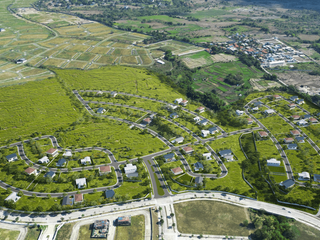 Very Rare Crescent Grove Vermosa Exclusive Premium Residential Lots for Sale in Imus Cavite by Ayala Land Premier near Ayala Malls La Salle Lander