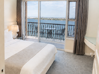 Cheapest 1BR in  Malate Bayview Mansion | High Floor Seaview | Owner Selling