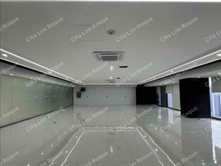 For Lease - Commercial space