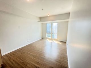 RFO Condo for sale in Solinea Tower Cebu Business Park Cebu City