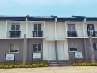 2BR Townhouse with Parking for Sale in Malvar Batangas
