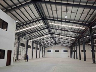 7,950 SQM WAREHOUSE COMPLEX FOR LEASE IN CAVITE