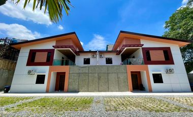 SUPER RUSH SALE FOR SALE 2 UNIT VILLA RESORT IN ANGELES CITY NEAR CLARK