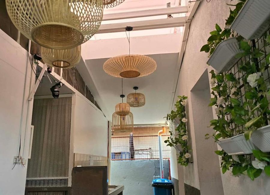 FOR SALE! Income-Generating Capsule Bedspace Building Near BGC, Pembo ...