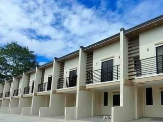 Townhouse in Villamonte Bacolod | 2BR with Parking-MD