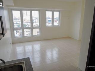 RFO 2 Bedroom 9k Monthly Rent to Own in Sta Mesa Near In PUP, Makati Science and Lrt 2 Stations