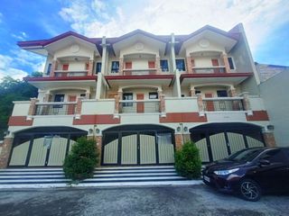 Three Storey 3 Bedroom Townhouse for Sale in San Antonio Paranaque Near SM BF - JB